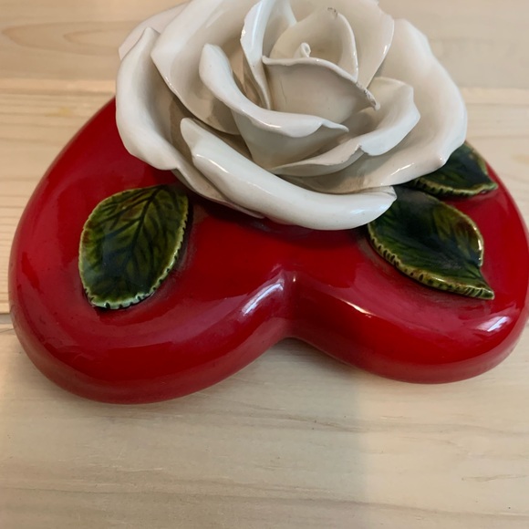 Vintage Red Heart Romantic Trinket Box-70s to 80s-Ceramic - Picture 10 of 15